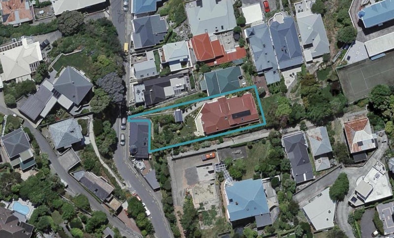 21 Hay Street, Oriental Bay, Wellington - Carousel 1