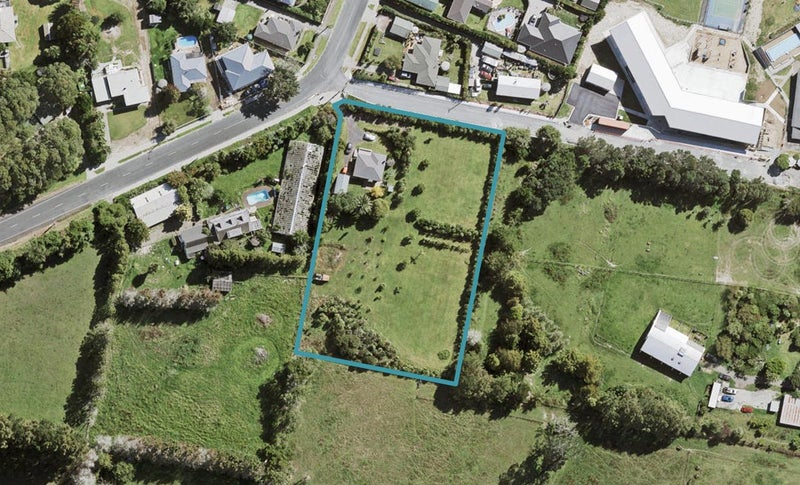43 Trigg Road, Huapai, Kumeu - Carousel 1