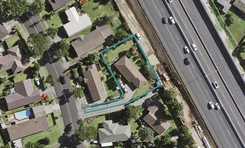 187B Walter Strevens Drive, Conifer Grove, Takanini - Carousel 1