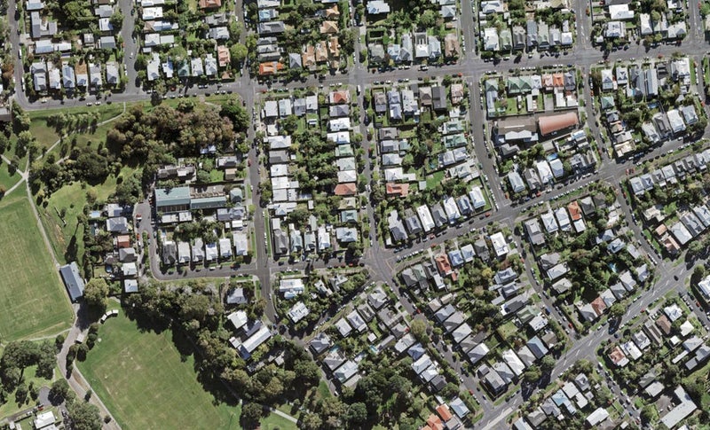 33 Millais Street, Grey Lynn, Auckland - Carousel 1