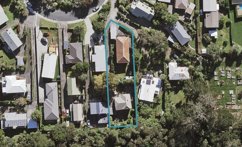 2/18 Coroglen Avenue, Birkenhead, Auckland - Carousel 1