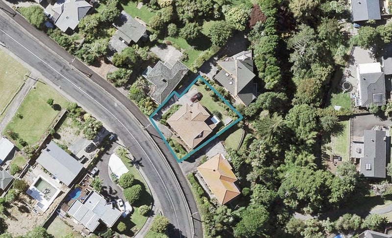 70 Pah Road, Cockle Bay, Auckland - Carousel 1