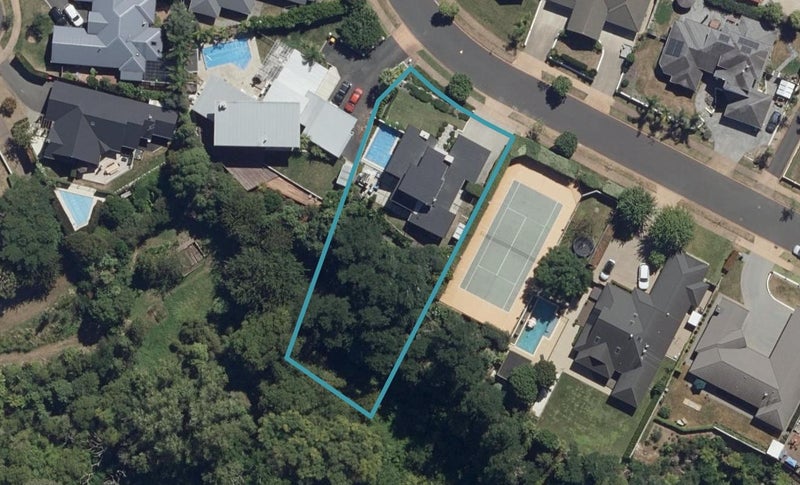 6 Raungawari Drive, Huntington, Hamilton - Carousel 1