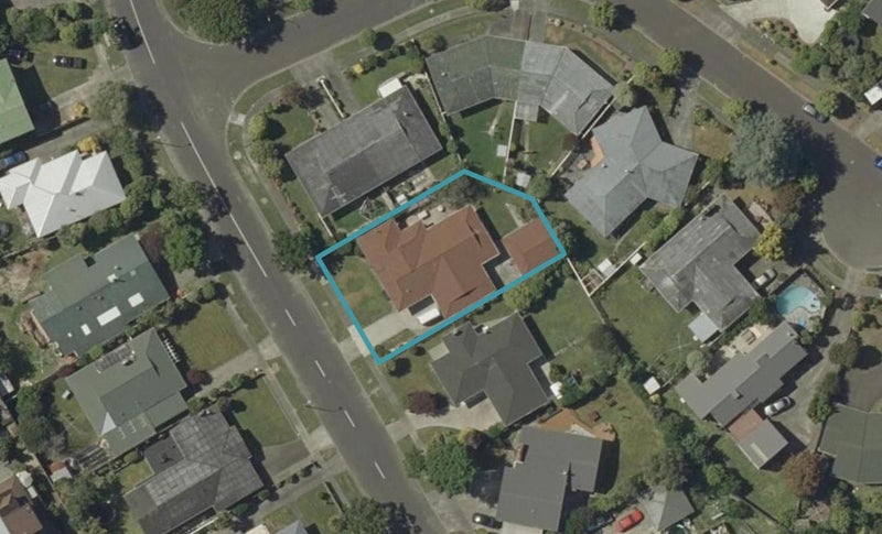 75 Wikiriwhi Crescent, Awapuni, Palmerston North - Carousel 1
