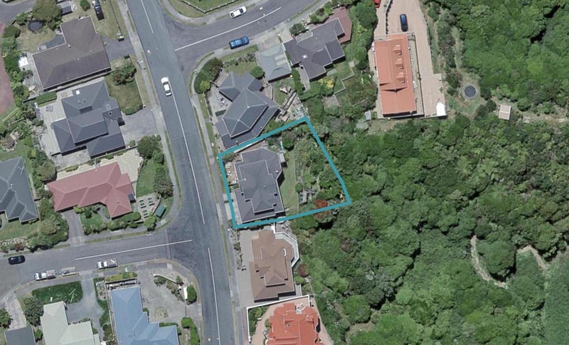 77 Ashton Fitchett Drive, Brooklyn, Wellington - Carousel 1