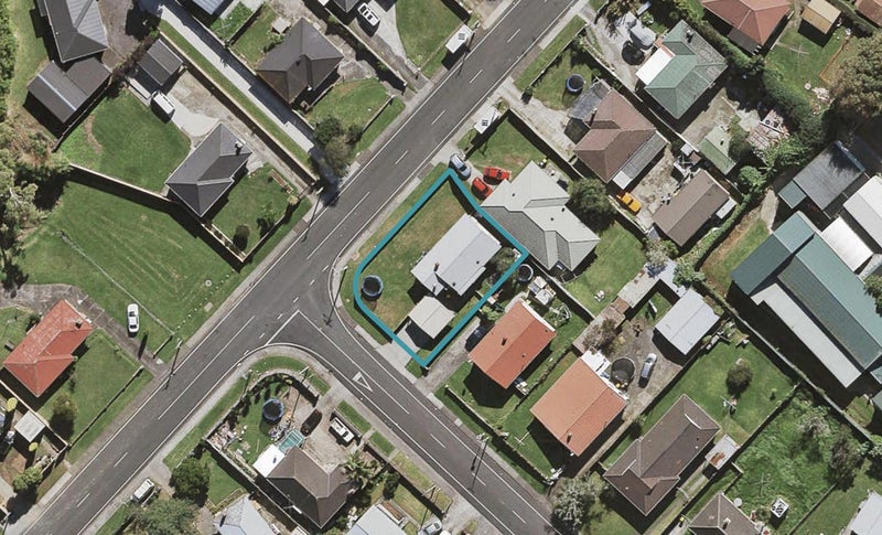 105 Vine Street, Mangere East, Auckland - Carousel 1