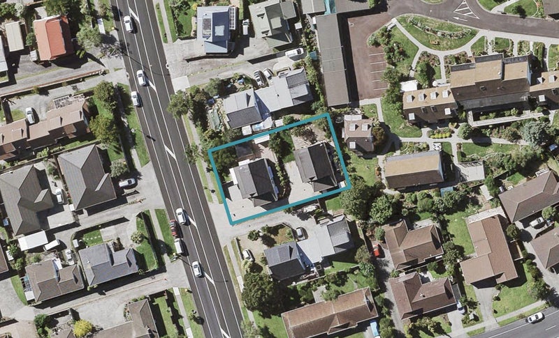 2/86 Aviemore Drive, Highland Park, Auckland - Carousel 1