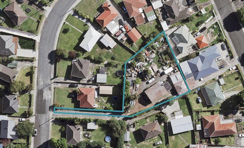5 Ellen Street, Manurewa East, Auckland - Carousel 1