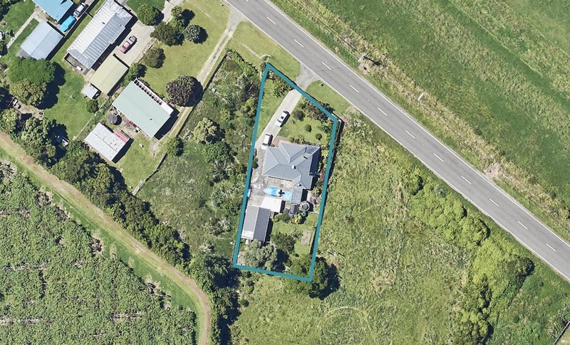 306 Paroa Road, Poroporo, Whakatane - Carousel 1
