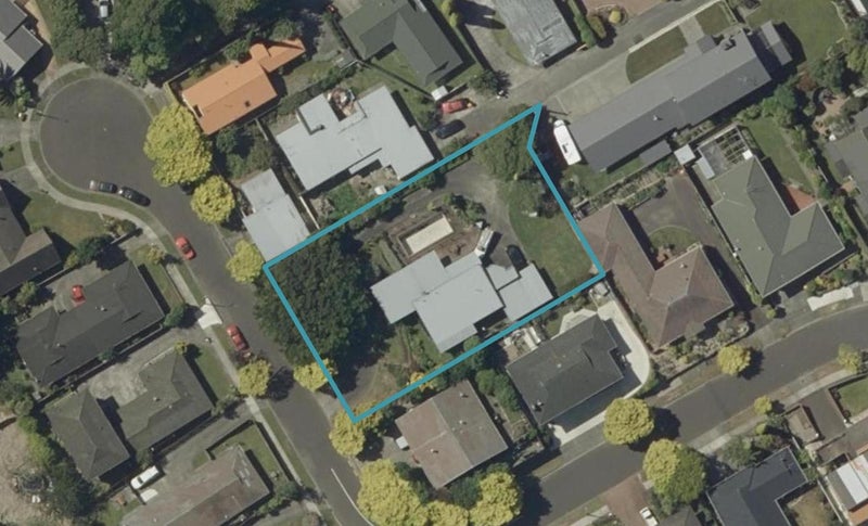 16 Redwood Grove, Hokowhitu, Palmerston North - Carousel 1