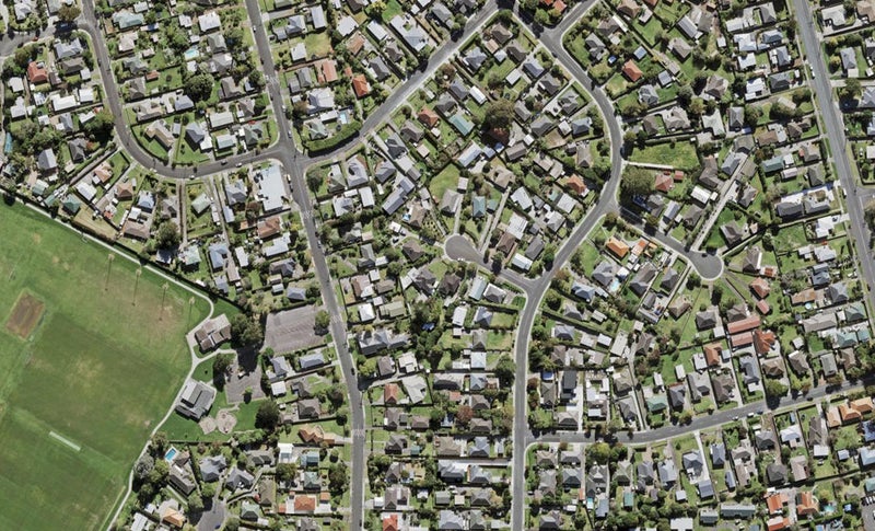 6 Beaufield Lane, Te Atatu Peninsula, Auckland - Carousel 1