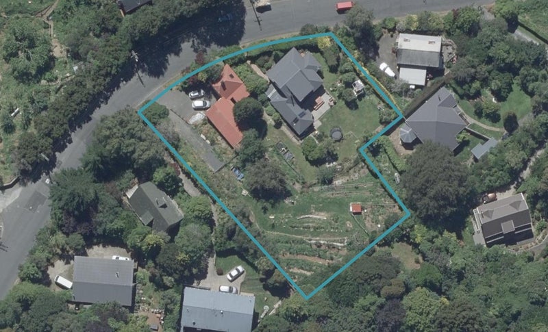 21 Fulton Road, Glenleith, Dunedin - Carousel 1