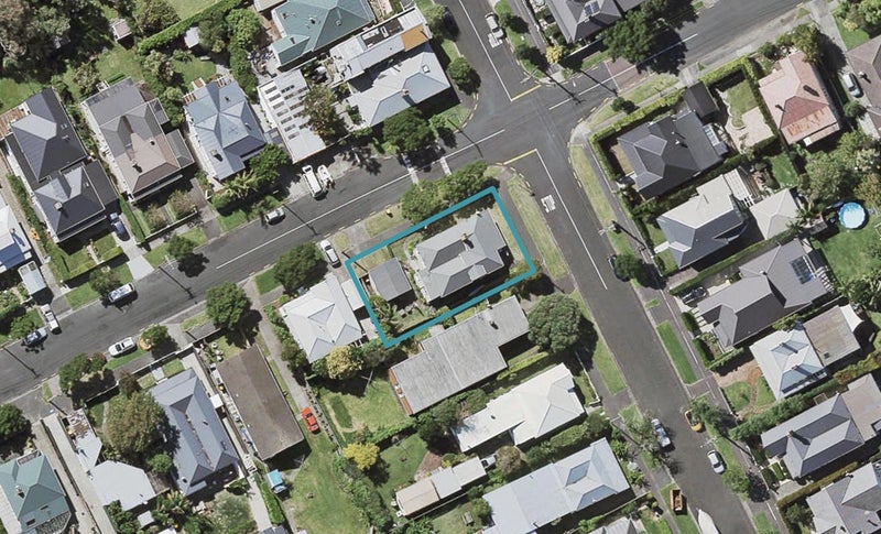 195 Victoria Road, Devonport, Auckland - Carousel 1