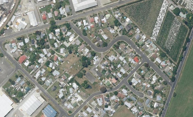 16 Buckingham Street, Whakatu, Hastings - Carousel 1