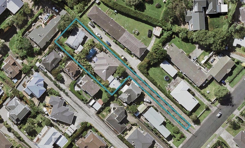 2/15 Stanley Avenue, Milford, Auckland - Carousel 1