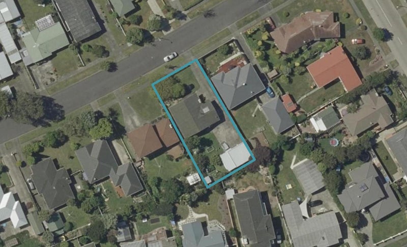 36 Henare Street, West End, Palmerston North - Carousel 1
