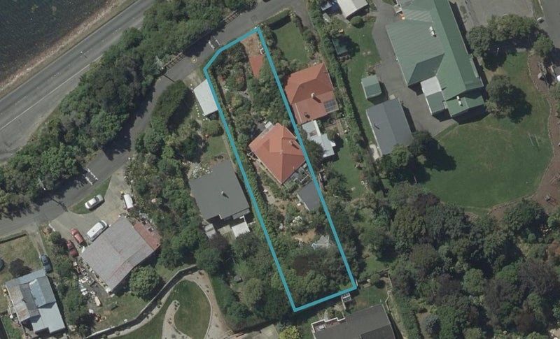 68 Greig Street, Broad Bay, Dunedin - Carousel 1