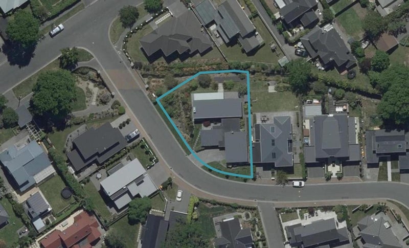 3 Nightingale Place, Papanui, Christchurch - Carousel 1