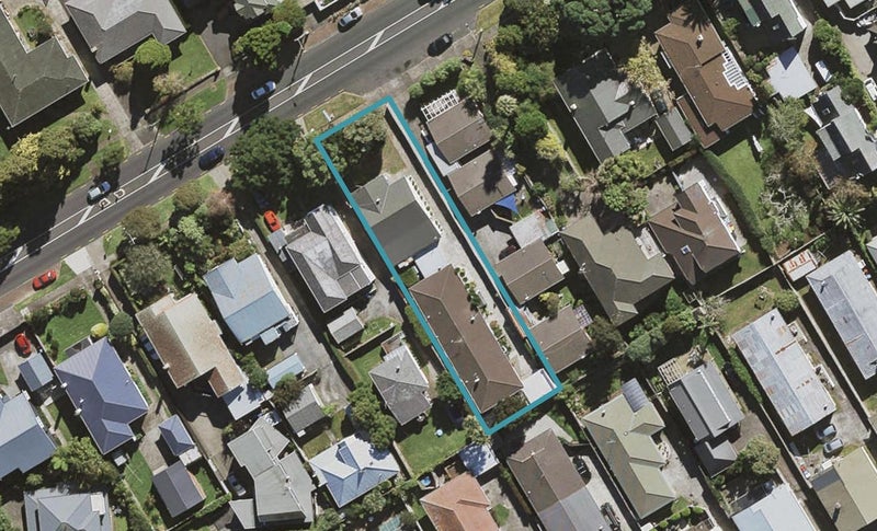2/81 Campbell Road, One Tree Hill, Auckland - Carousel 1