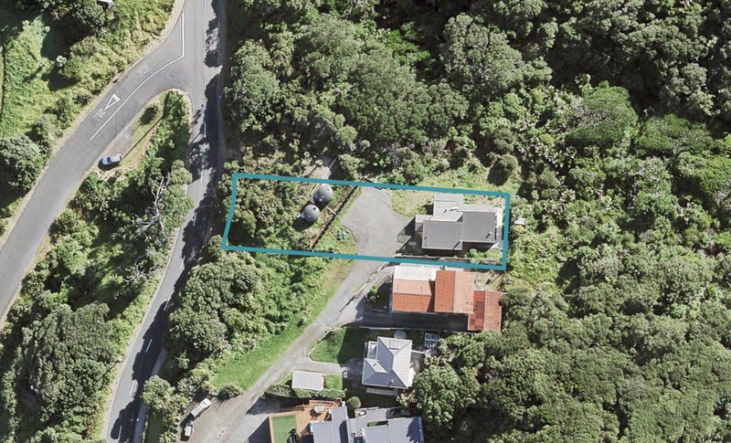 14 Waitea Road, Muriwai, Muriwai - Carousel 1