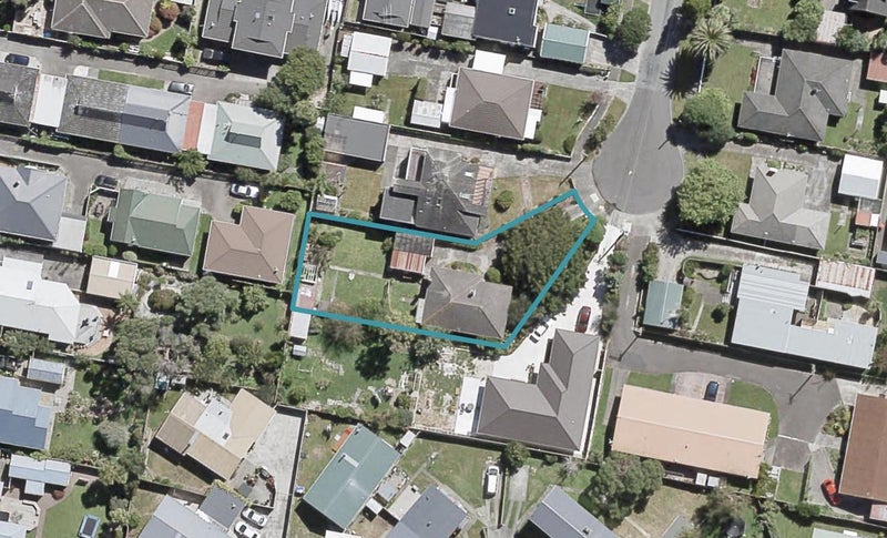 3 Saulbrey Grove, Woburn, Lower Hutt - Carousel 1