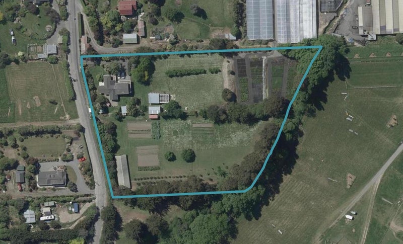 41 Avoca Valley Road, Heathcote Valley, Christchurch - Carousel 1