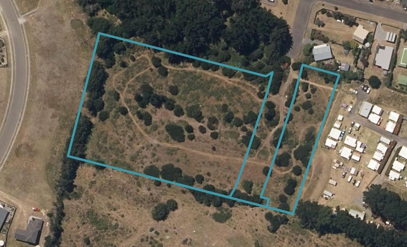 11 Achilles Avenue, Waitārere Beach, Levin - Carousel 1