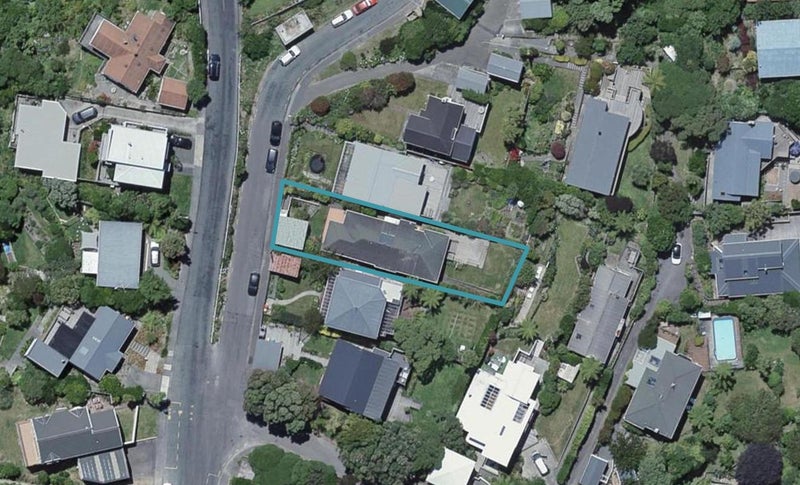 150 Nevay Road, Karaka Bays, Wellington - Carousel 1