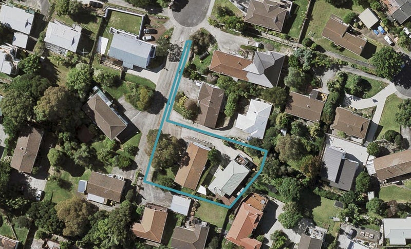 1/20 Theban Place, Tōtara Vale, Auckland - Carousel 1