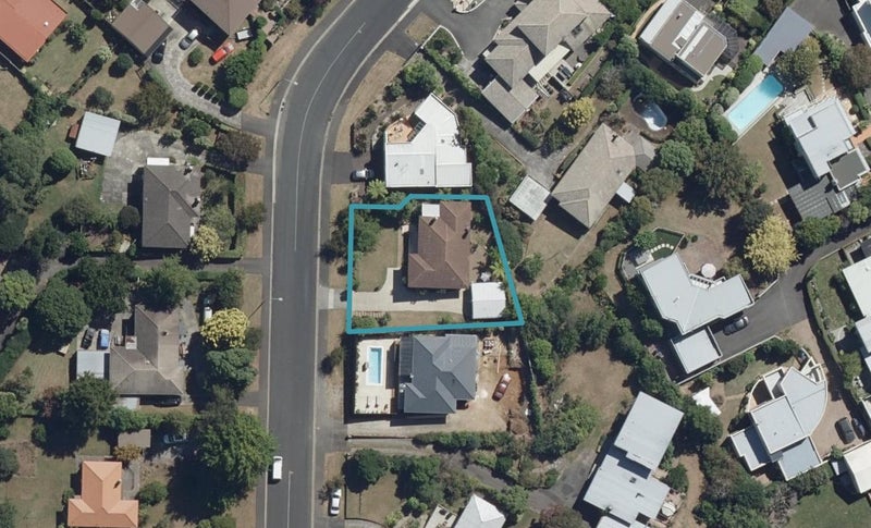 7A Alison Street, Hamilton Lake, Hamilton - Carousel 1