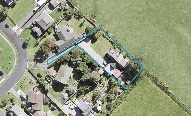 13 Cottonwood Place, Papakura - Carousel 1