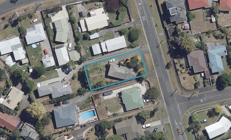 8 Prisk Street, Melville, Hamilton - Carousel 1