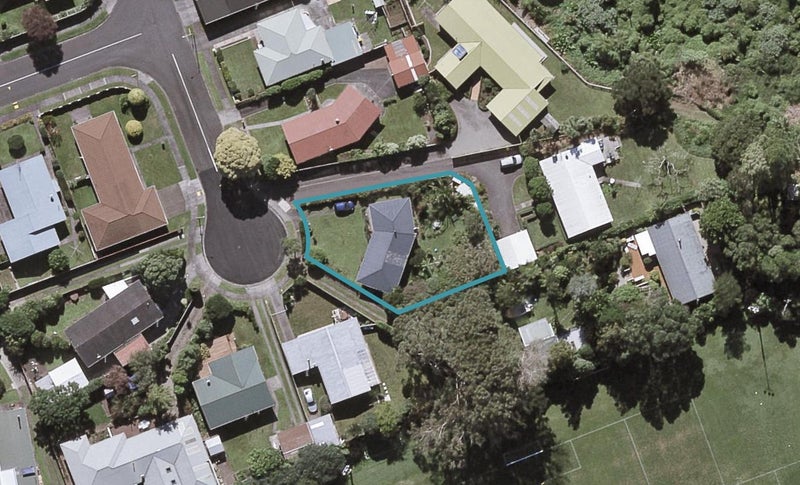 23 Waiwera Place, Merrilands, New Plymouth - Carousel 1