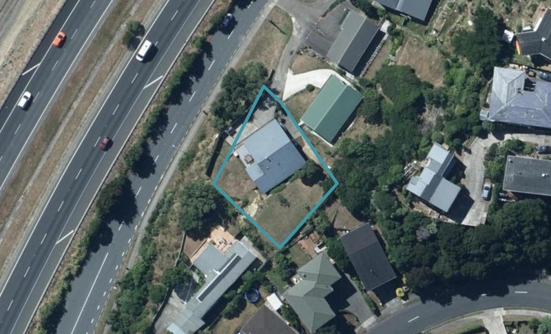 26 Papakowhai Road, Papakowhai, Porirua - Carousel 1
