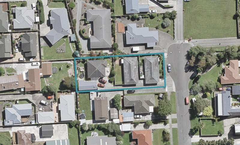 3/16 MONTGOMERY STREET, STOKES VALLEY, LOWER HUTT - Carousel 1
