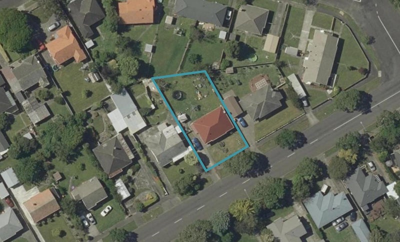 29 Park Road, West End, Palmerston North - Carousel 1
