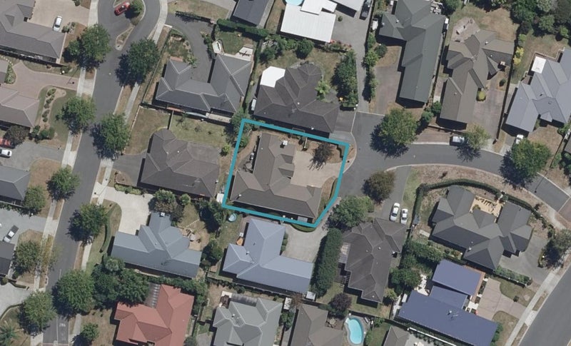 7 Westbury Mews, Huntington, Hamilton - Carousel 1