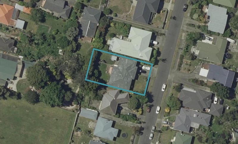 11 Swansea Street, Hokowhitu, Palmerston North - Carousel 1