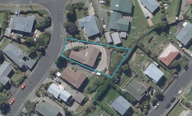 60 Salmond Street, Halfway Bush, Dunedin - Carousel 1
