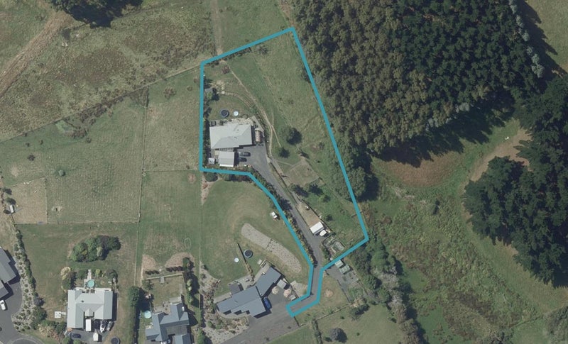 12A Wavy Knowes Drive, Waldronville, Dunedin - Carousel 1