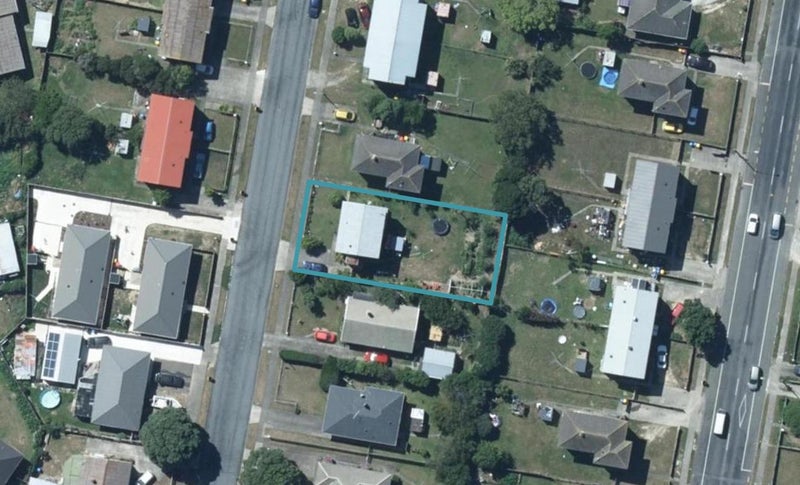 19 Kokiri Crescent, Waitangirua, Porirua - Carousel 1