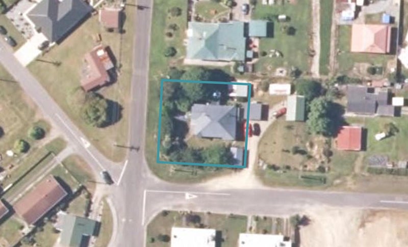 12 Don Street, Reefton, Reefton - Carousel 1