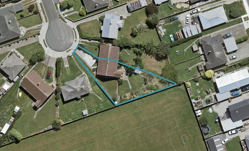 26 Lockerbie Street, Turnbull Thomson Park, Invercargill - Carousel 1