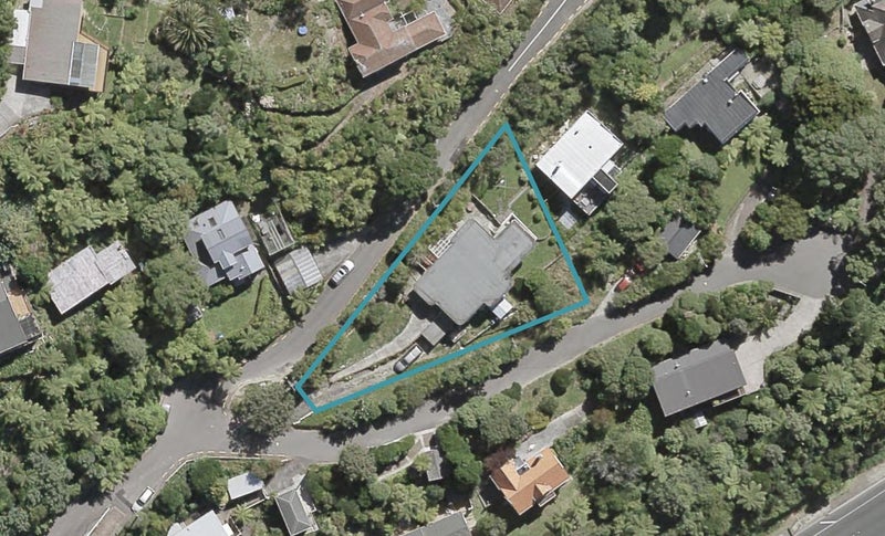 1 Jenness Grove, Harbour View, Lower Hutt - Carousel 1
