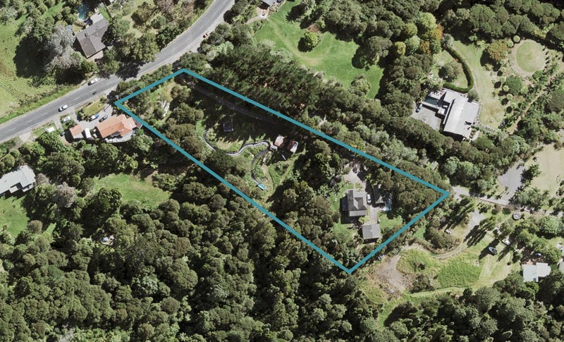 186 Forest Hill Road, Waiatarua, Auckland - Carousel 1