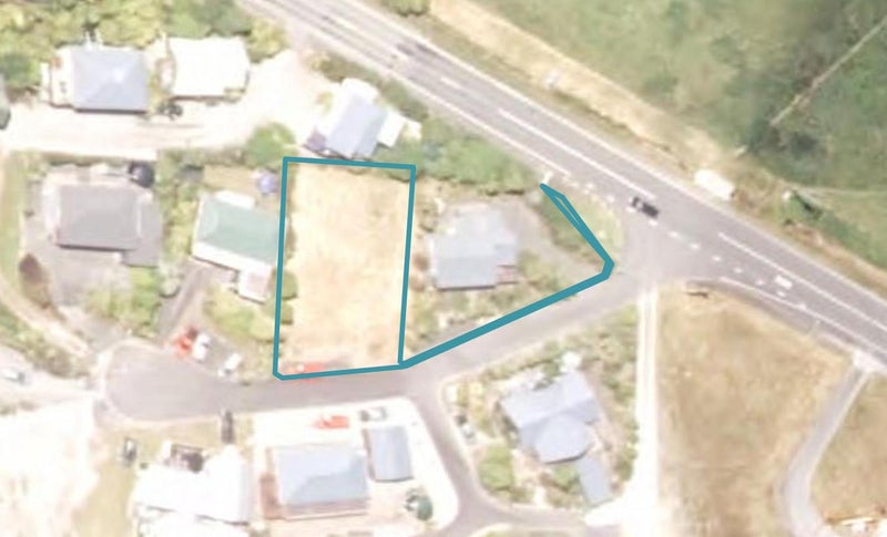 16B Lake Brunner Road, Moana, Moana - Carousel 1