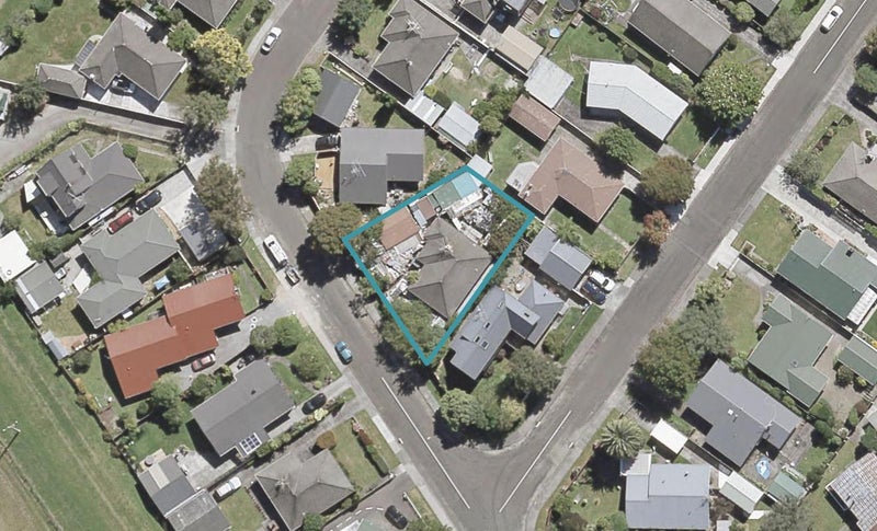 20 Perry Street, Heretaunga, Upper Hutt - Carousel 1