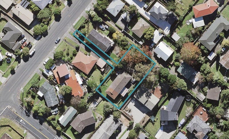 49A Hepburn Road, Glendene, Auckland - Carousel 1