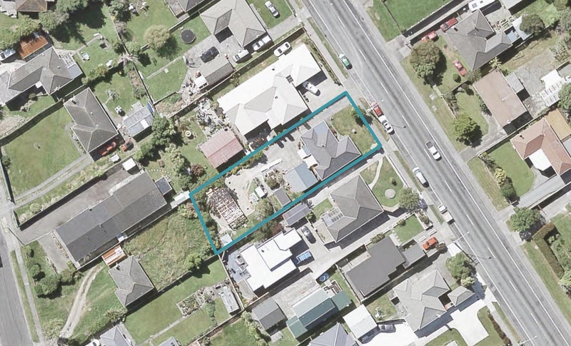 46 Main Road, Wainuiomata, Lower Hutt - Carousel 1