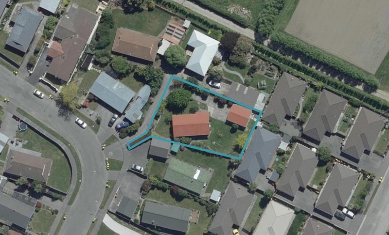 10A Burnridge Place, Belfast, Christchurch - Carousel 1